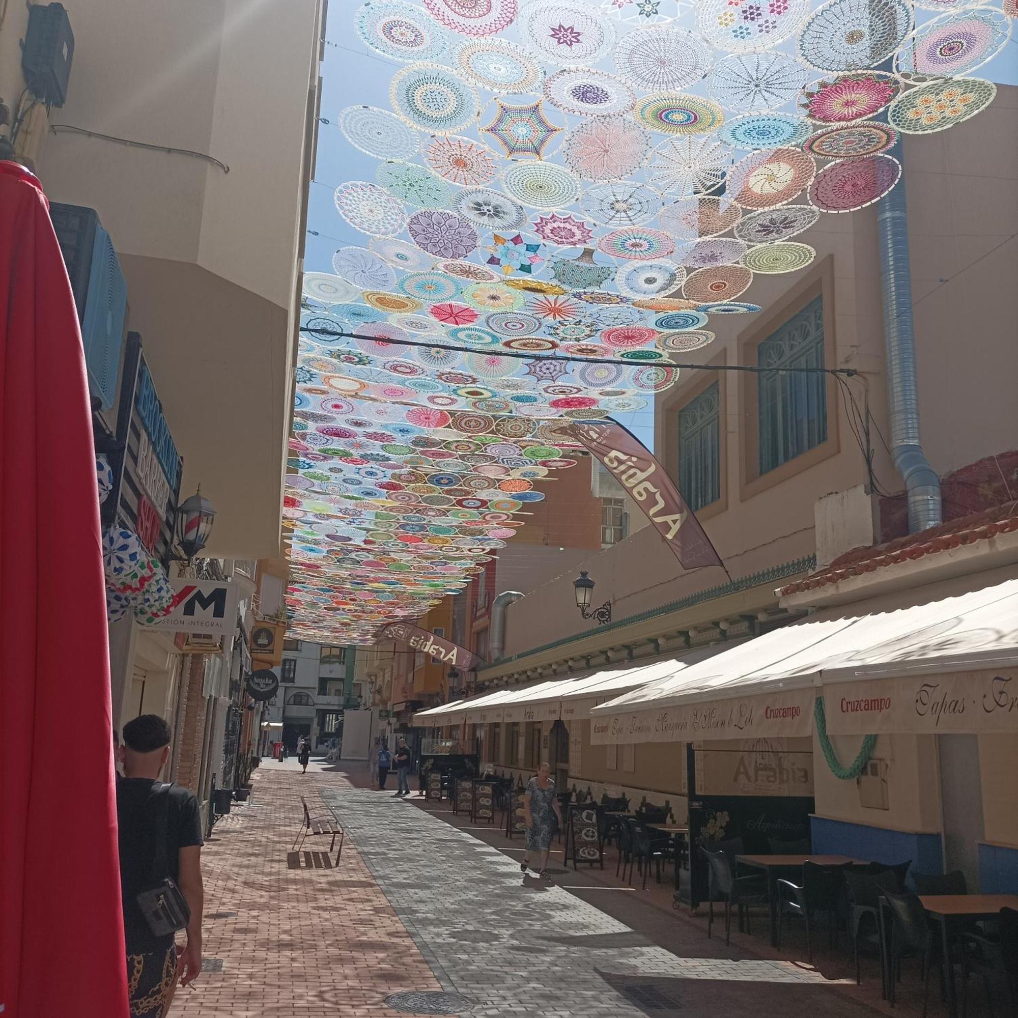 Hostal Carlos 2 La Línea de la Concepción エクステリア 写真